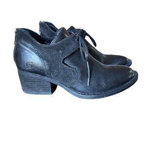 BORN Celia Ankle Booties Lace Up Size 7 M Black Leather Cut Up Modern Low Heel
